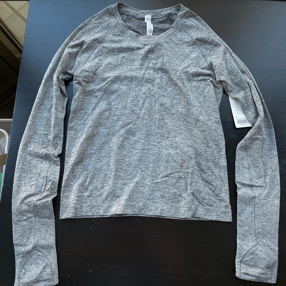 Lululemon swiftly tech long sleeve race length NWT